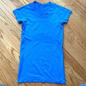 LULULEMON 4 SWIFTLY TECH SHORT SLEEVE top workout tee exercise blue